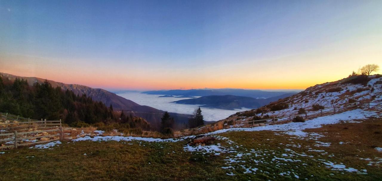 Planinska Kuca "Sedam Vlasica" Экстерьер фото